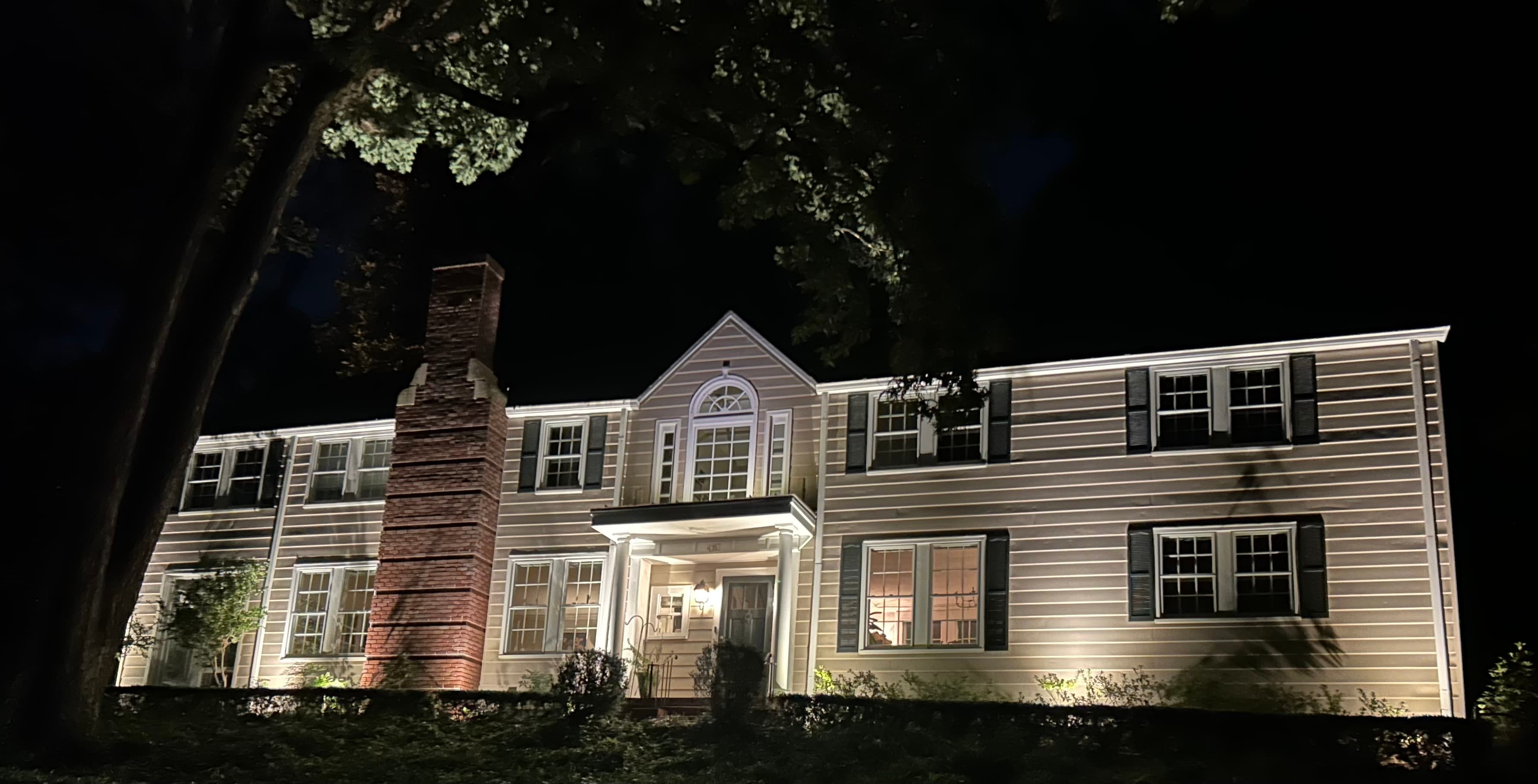 Colonial façade architectural lighting project